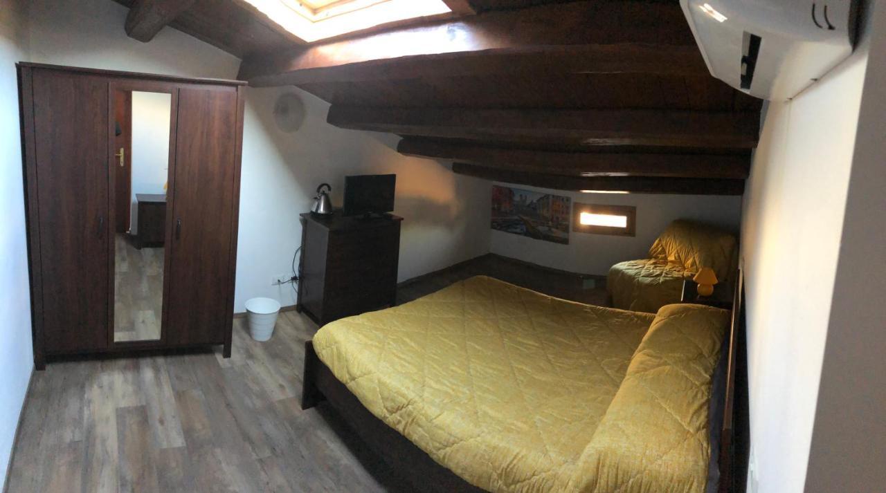 Bb Il Re Alla Reginella Guest House โรม ภายนอก รูปภาพ