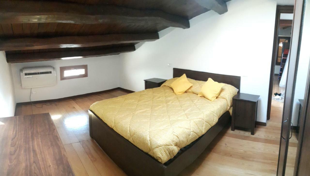 Bb Il Re Alla Reginella Guest House โรม ภายนอก รูปภาพ