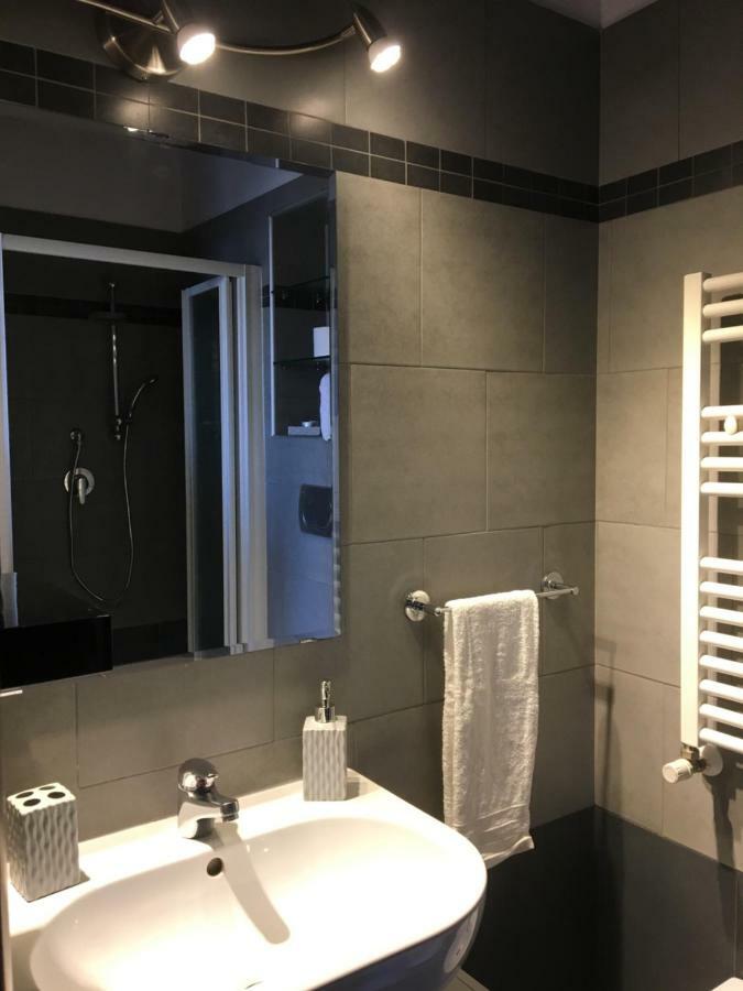Bb Il Re Alla Reginella Guest House โรม ภายนอก รูปภาพ
