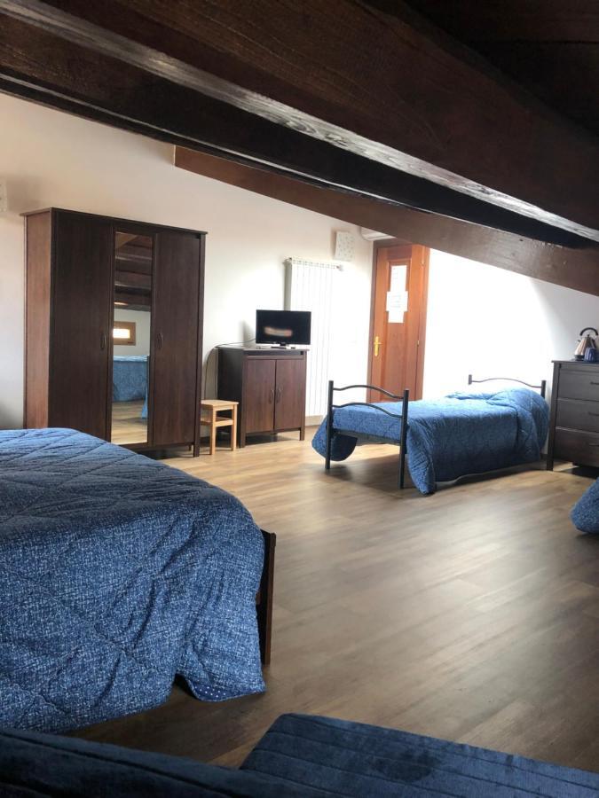 Bb Il Re Alla Reginella Guest House โรม ภายนอก รูปภาพ
